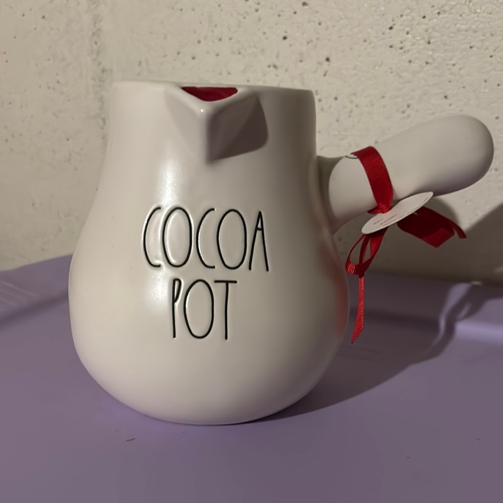 2/$50 Rae Dunn Cocoa Pot